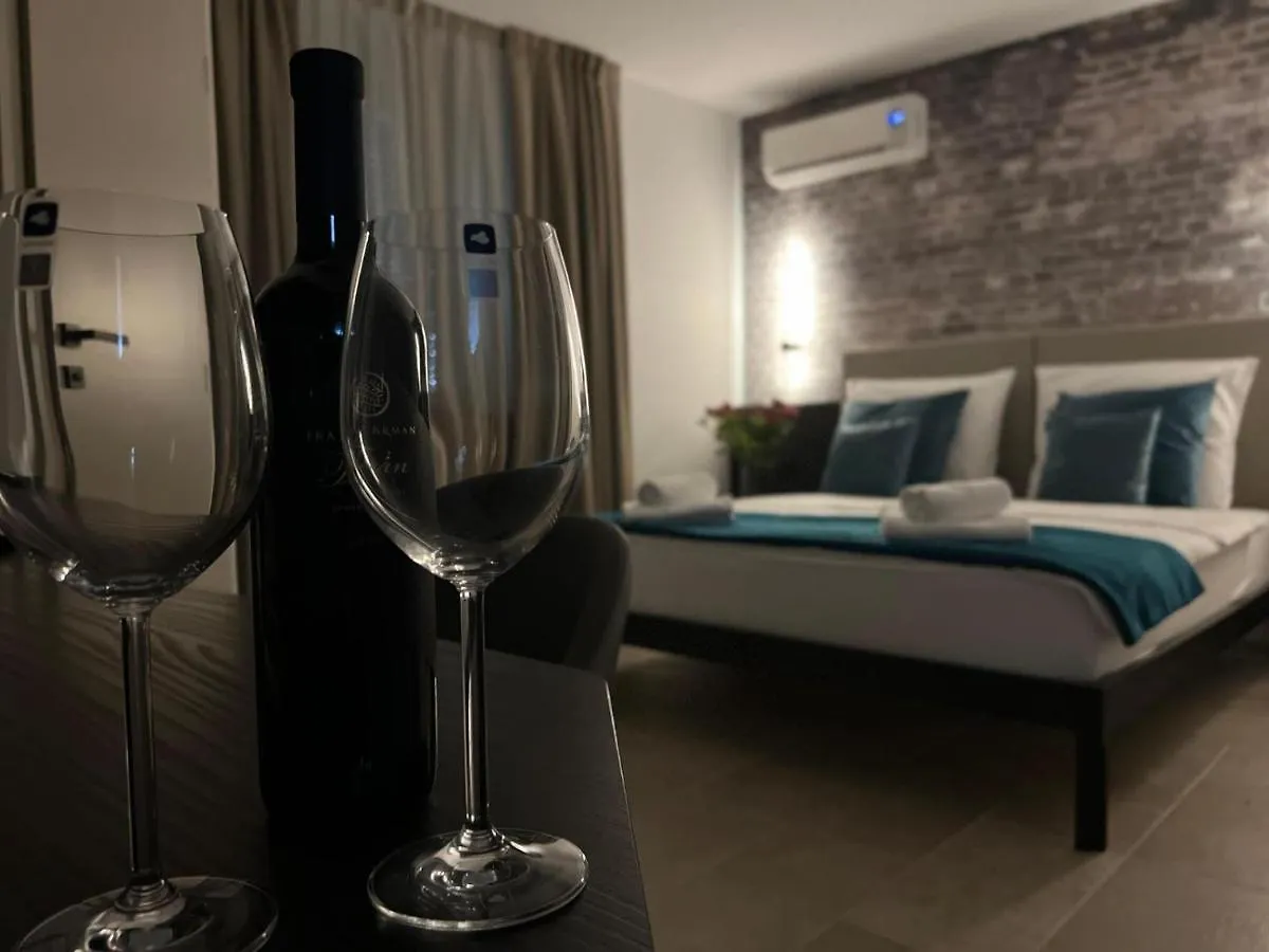 Apartment Arena Prestige Rooms Pula Croatia